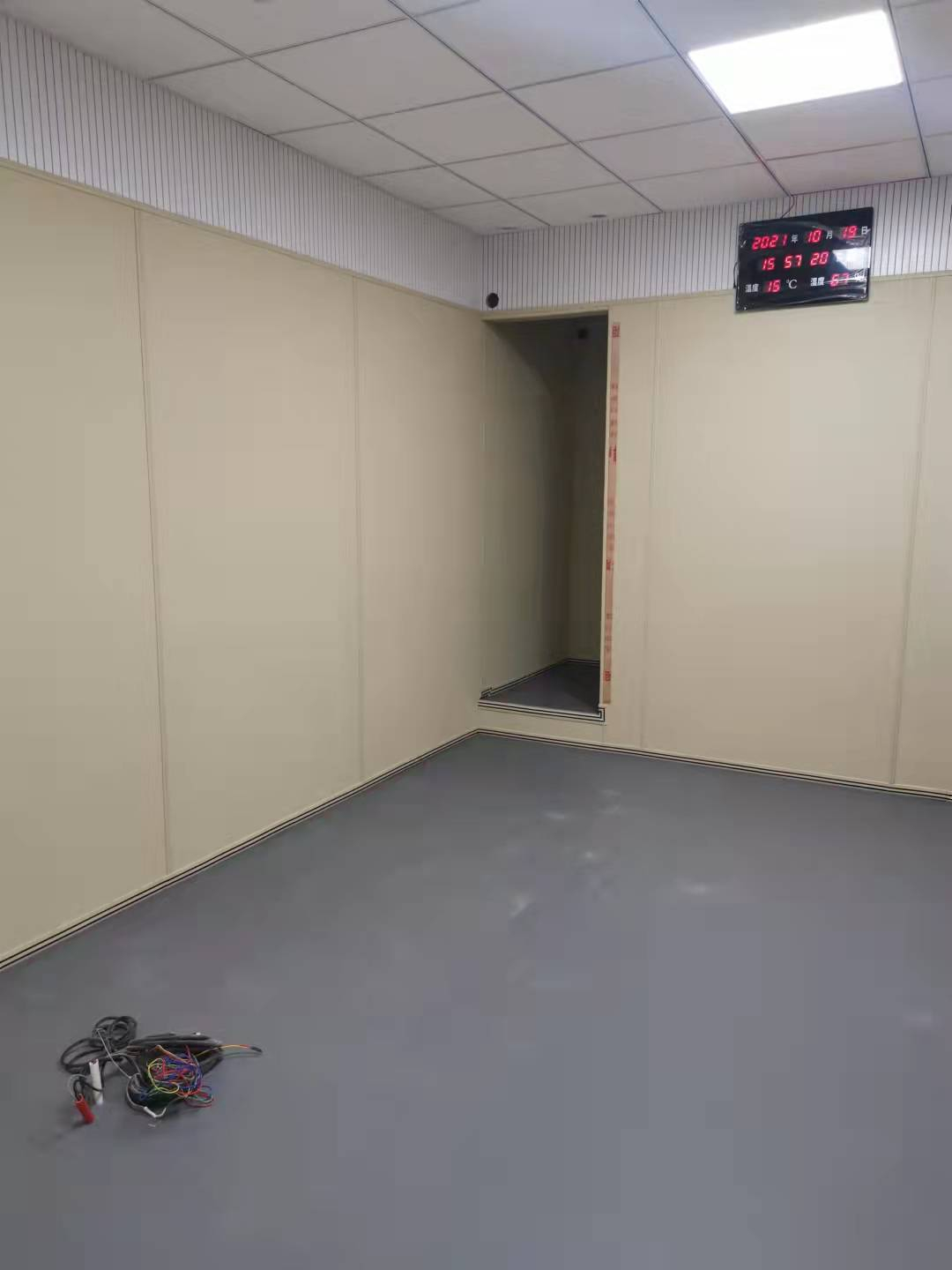 法院防撞軟包審訊室、關押室等場所做防撞軟包